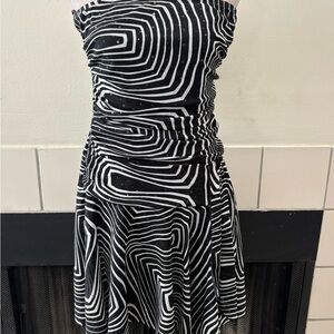 Fashion Nova Monochrome Strapless Dress